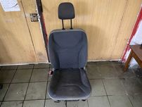 Fotel Kierowcy Lewy Renault Trafic II 2 Opel Vivaro A I