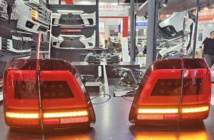 Задние фонари Toyota Land Cruiser 100 98-07