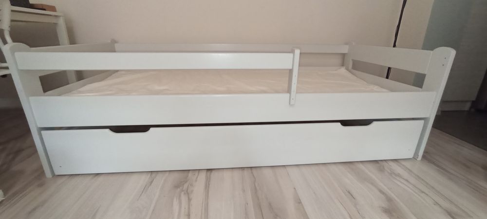 Łóżeczko z szufladą 180*80