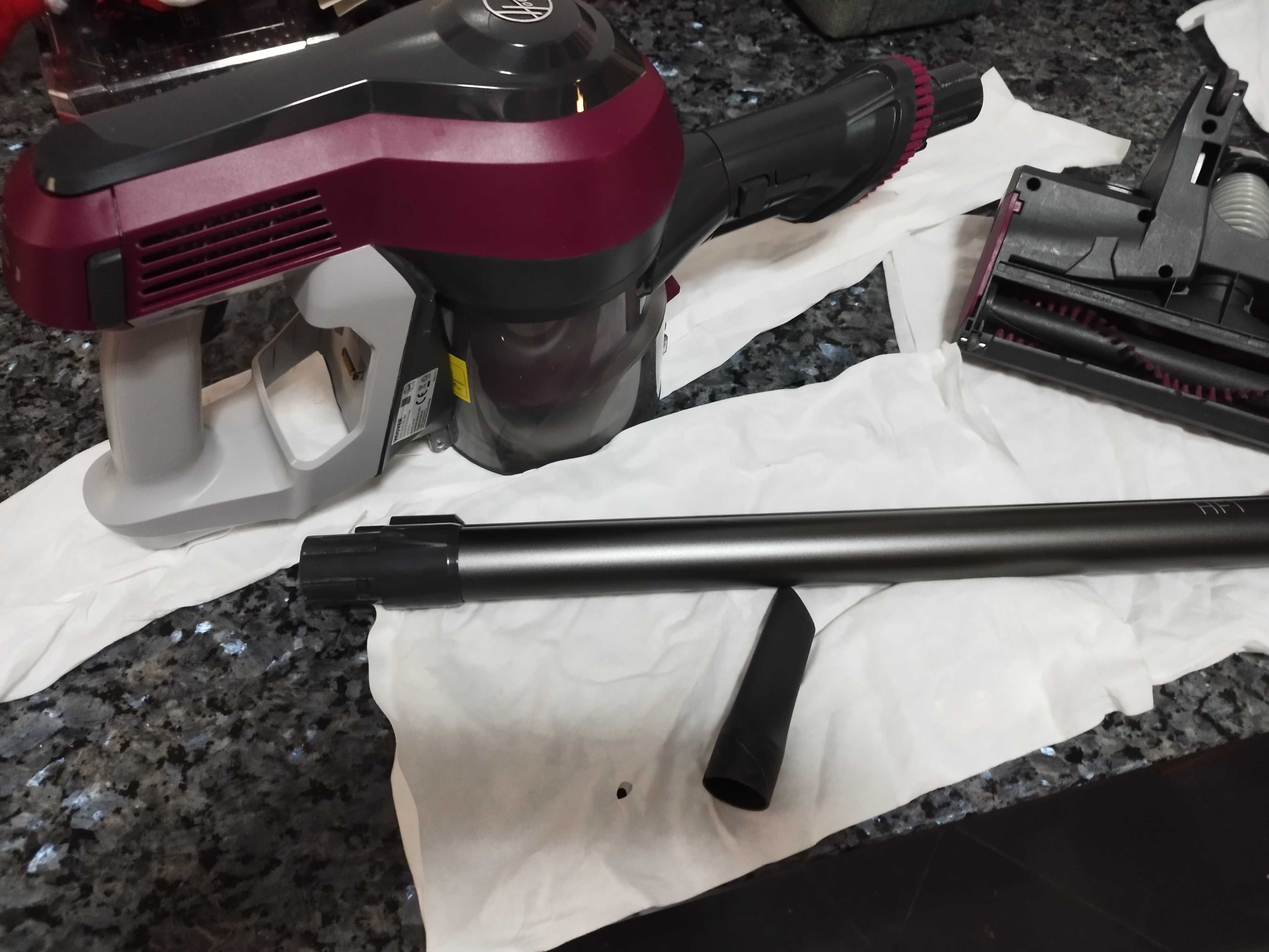 Aspirador Vertical HOOVER
