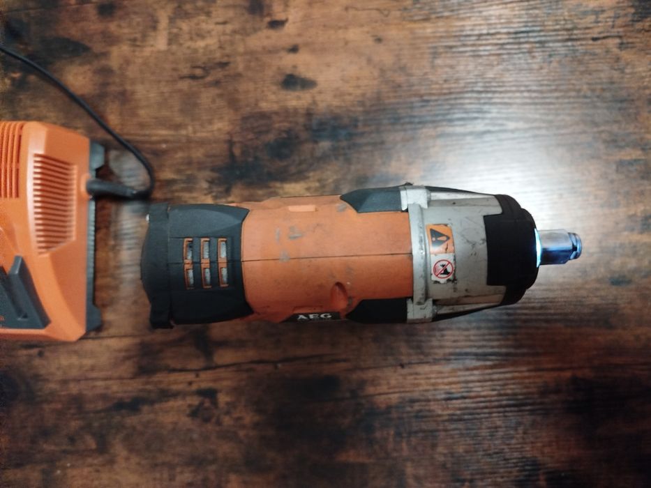 Гайковерт АЕГ у гарному стані