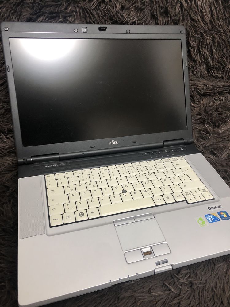 Продам ноутбук Fujitsu Lifebook E780