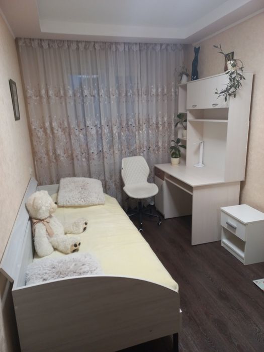 Продам детскую комнату (мебель).