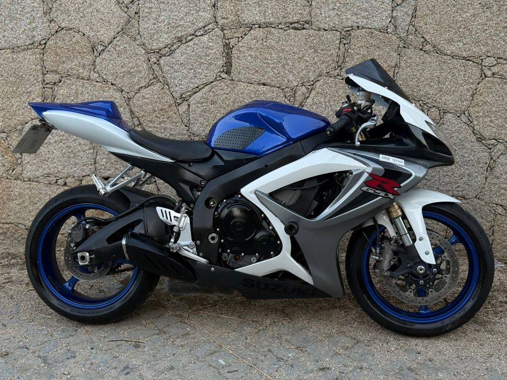 Gsxr 600 k7 25kw a2 por legalizar