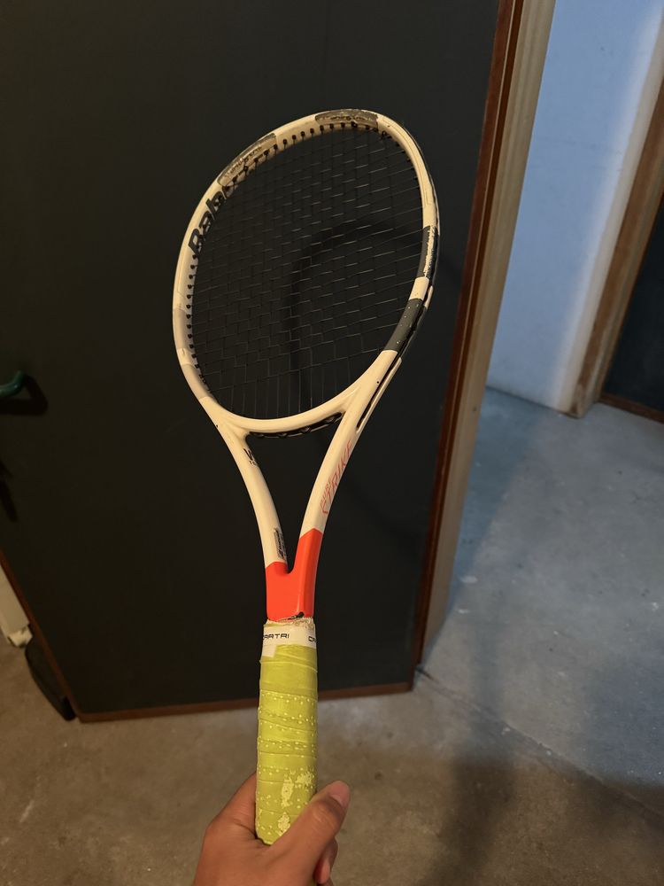 Babolat Pure Strike VS tour 320g