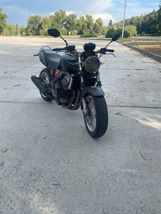 Honda hornet 600