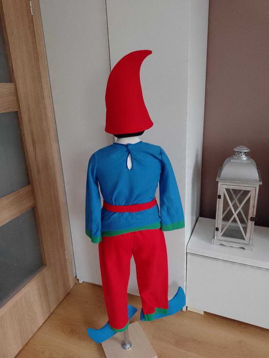 NOWY strój karnawałowy KRASNAL SKRZAT KRASNOLUDEK kostium 104/110 (39)