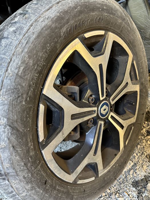 ПРОДАМ ДИСКИ+Шини 215/60/17 Renault Duster. (Дастер)В гарному стані.