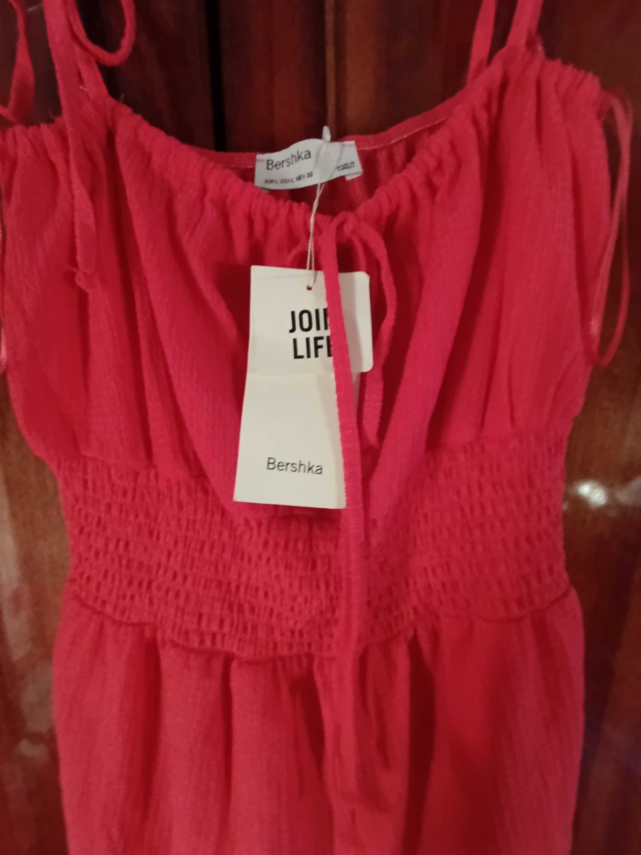 Комбінезон жіночий Bershka червоний