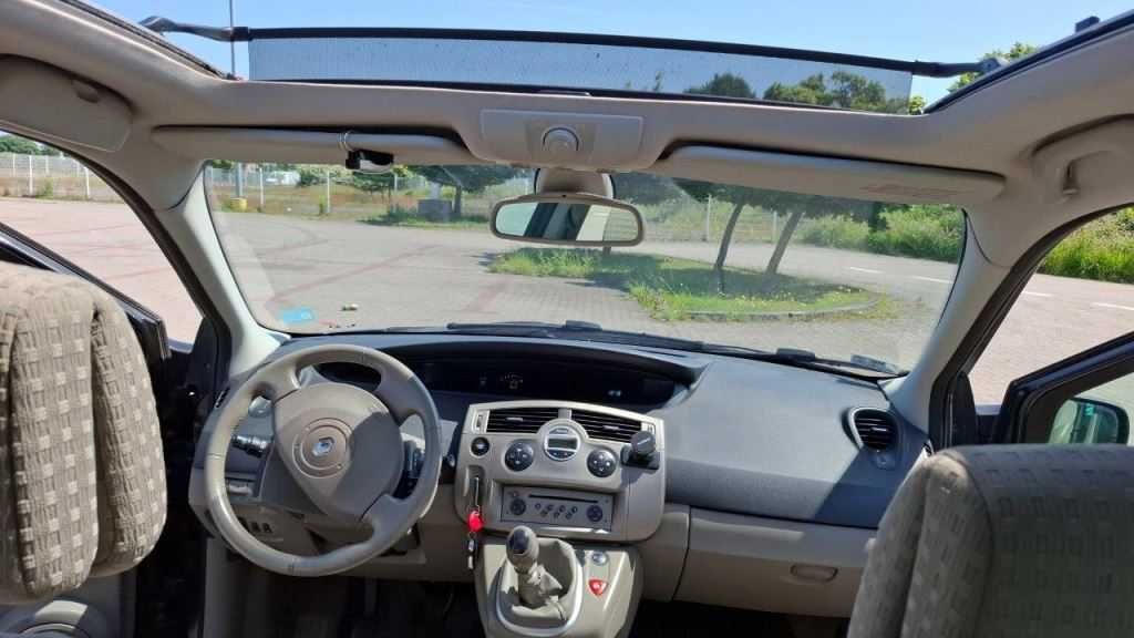 Grand Scenic II 2004 r., 1,9 dci, wersja Privilege, przebieg 206 tys.