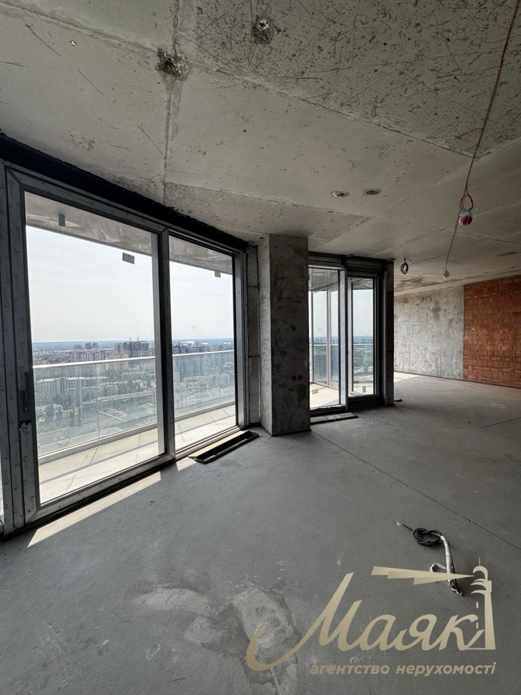 Продажа квартиры 240 кв.м. в ЖК Taryan Towers