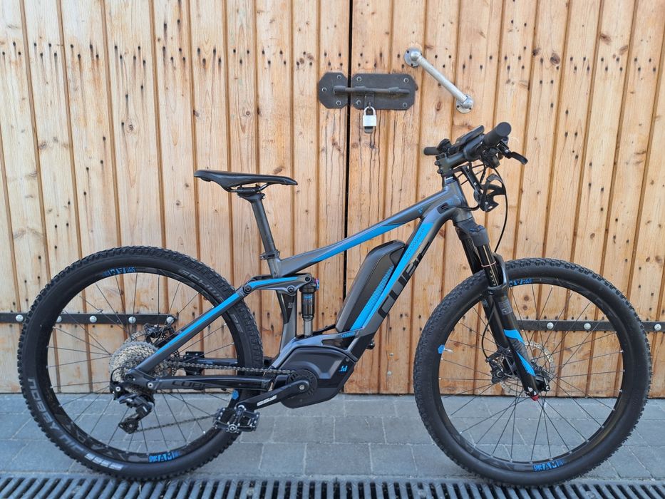 Rower Elektryczny CUBE STEREO Bosch Performance CX MTB górski full S