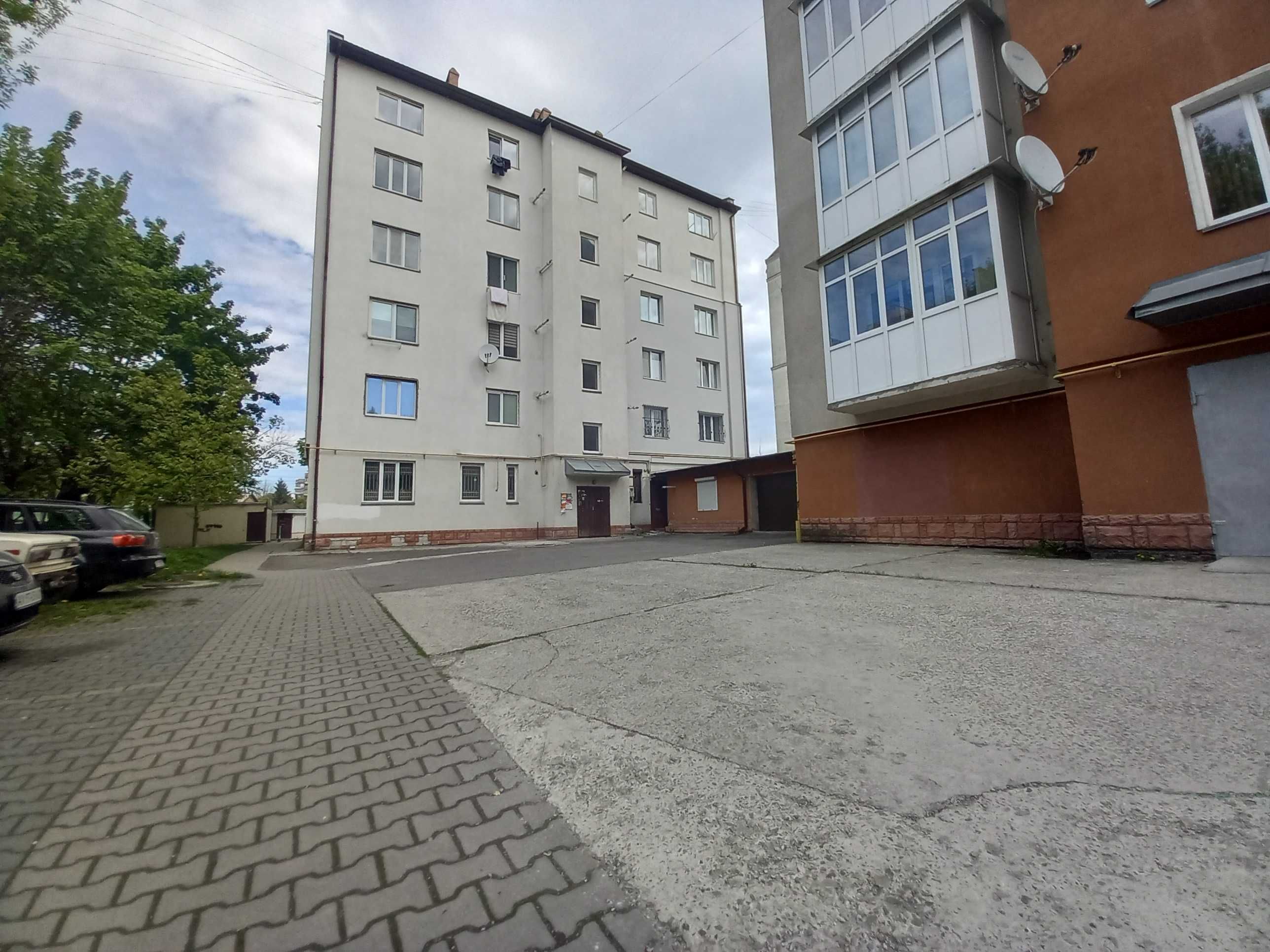 Продається 3к.Квартира вул.Незалежності Мазлі Новобудова  Обмін