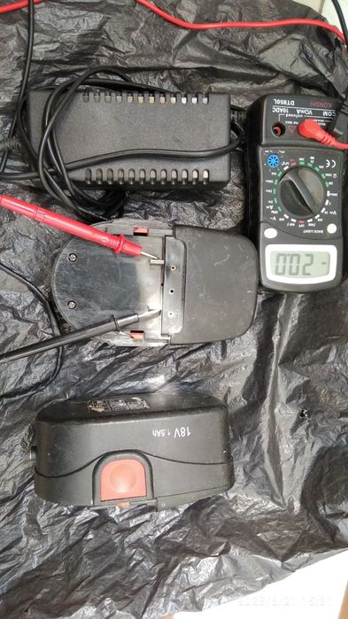 Продам акумулятори від шуруповерта