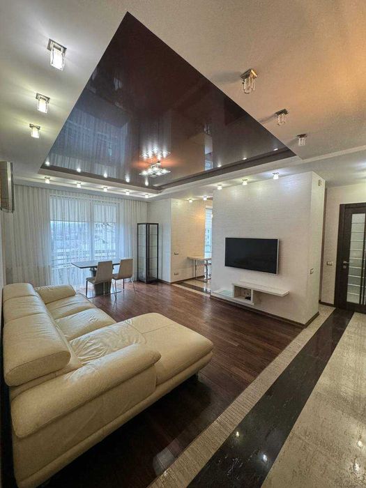 Продаж 2 кімнатної квартири вул. Щепова