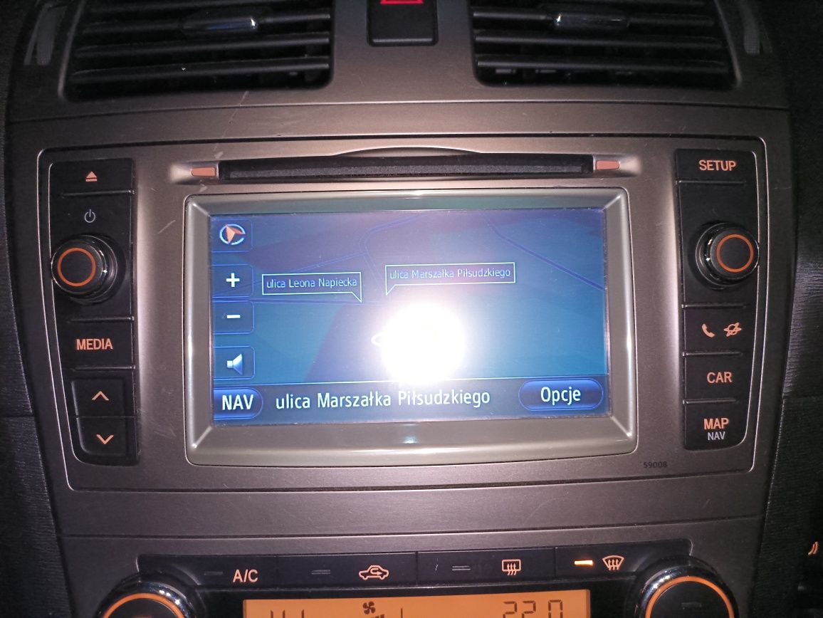 Radio z nawigacją GPS do toyoty Avensis t27