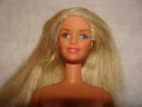 Boneca Barbie Chic
