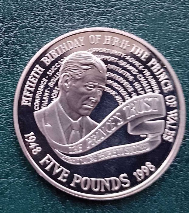 Монеты Великобритания юбилейные Елизавета 2.