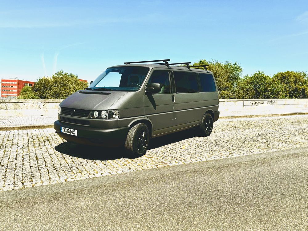 Vw transporter 2.5 tdi caravelle (RESERVADA)