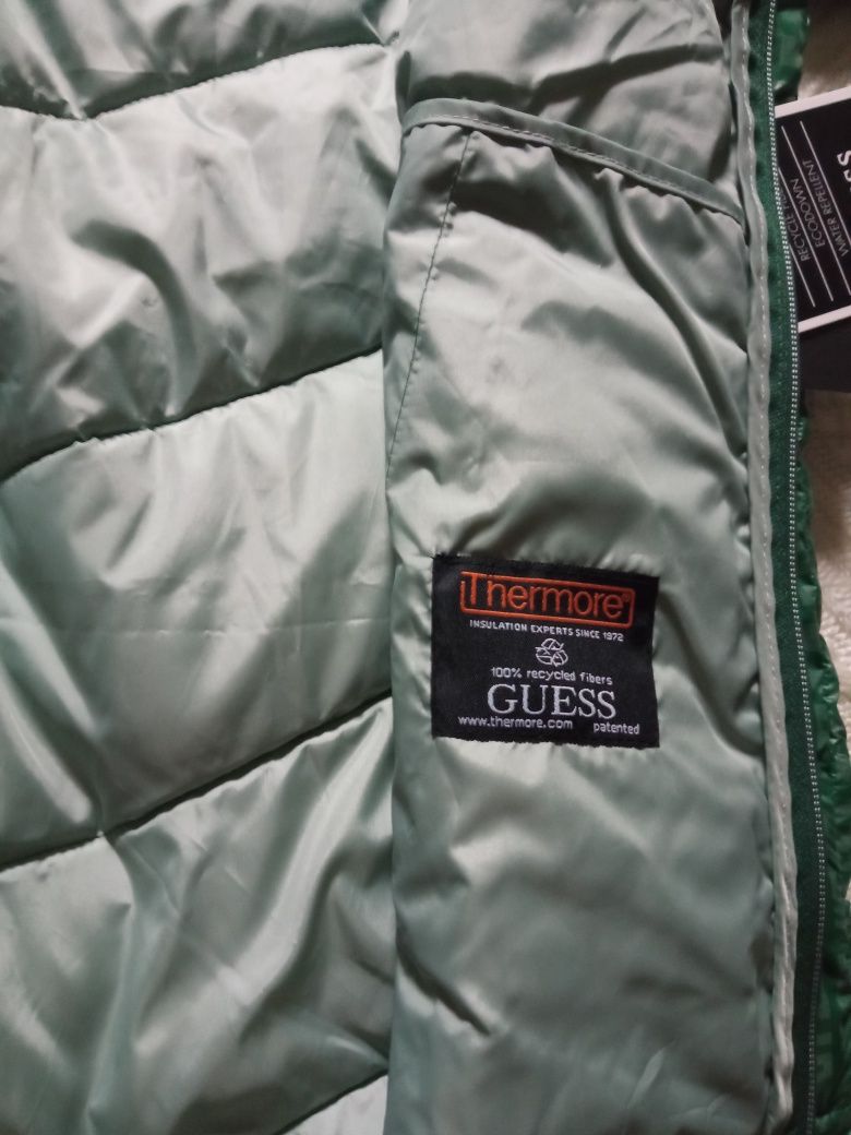 Куртка     Guess