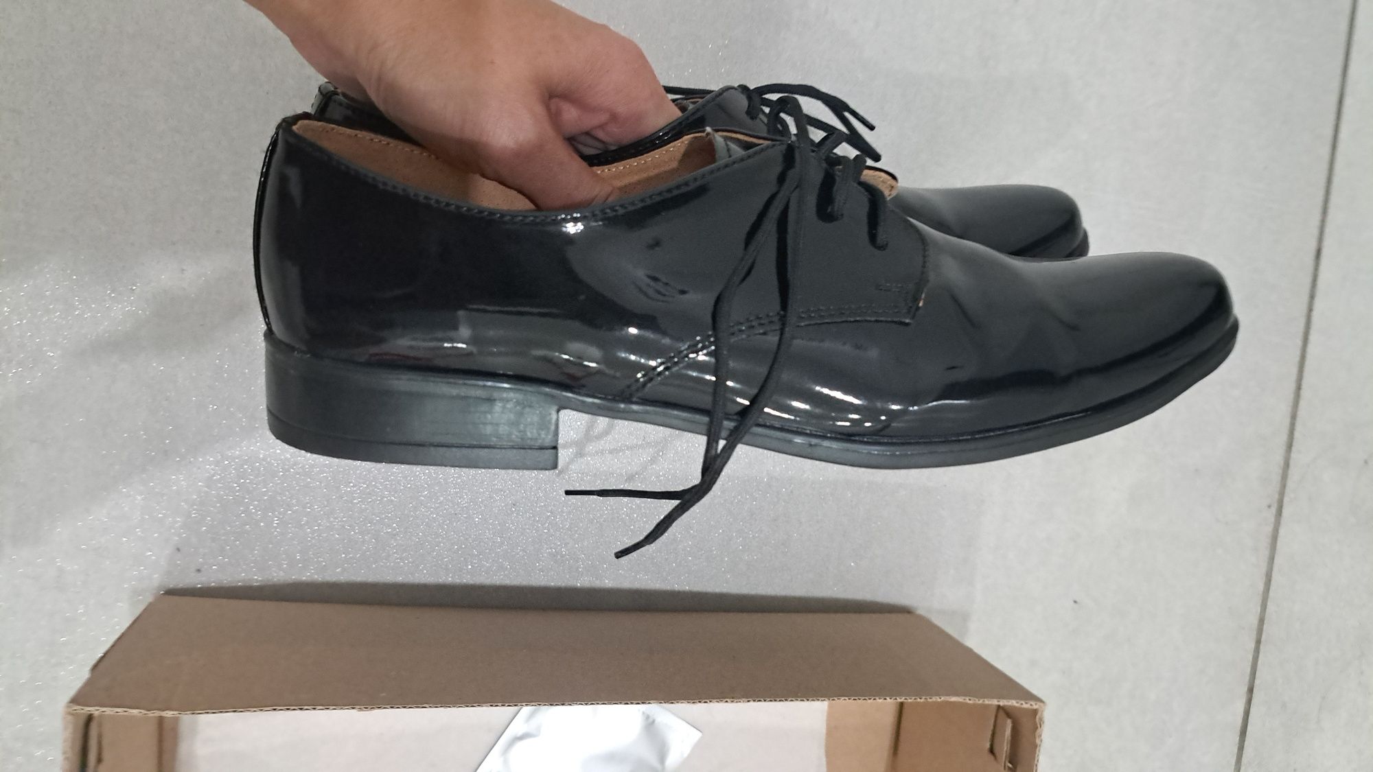 buty 37 rozmiar chłopiece