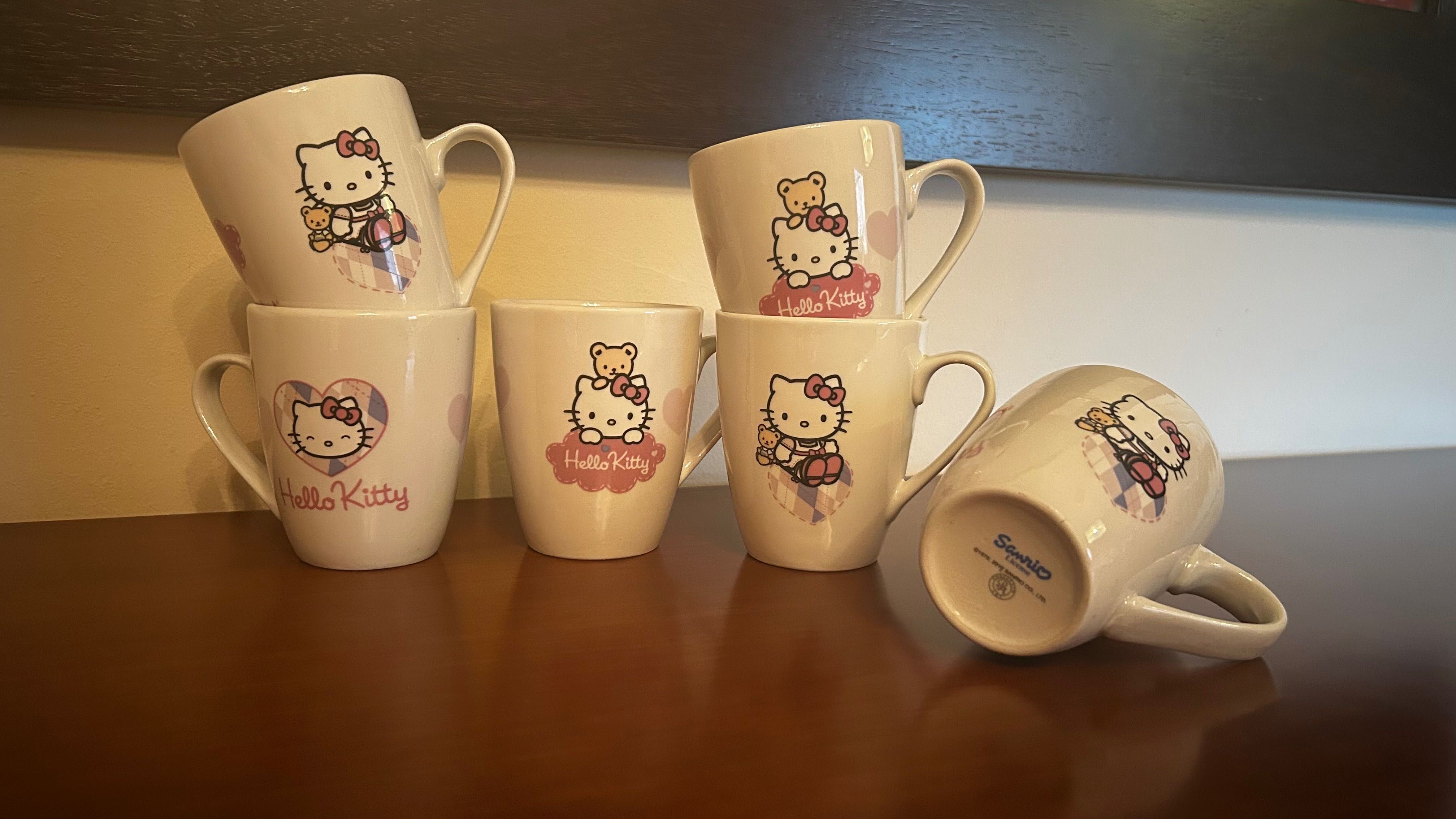 Conjunto Completo de Hello Kitty