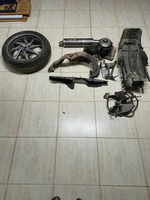 Material de honda VFR 1992