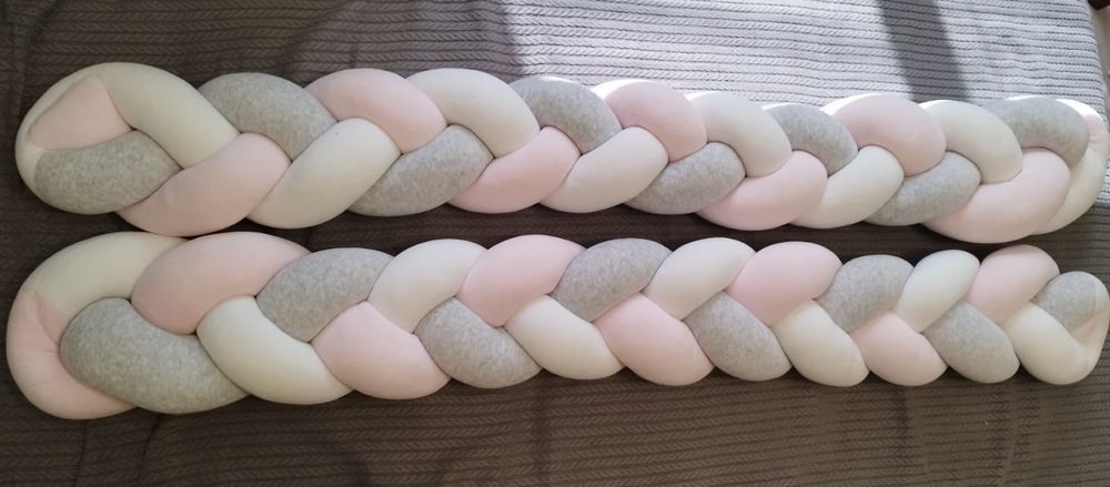 Продам бортики "косички" в дитяче ліжечко у гарному  стані.