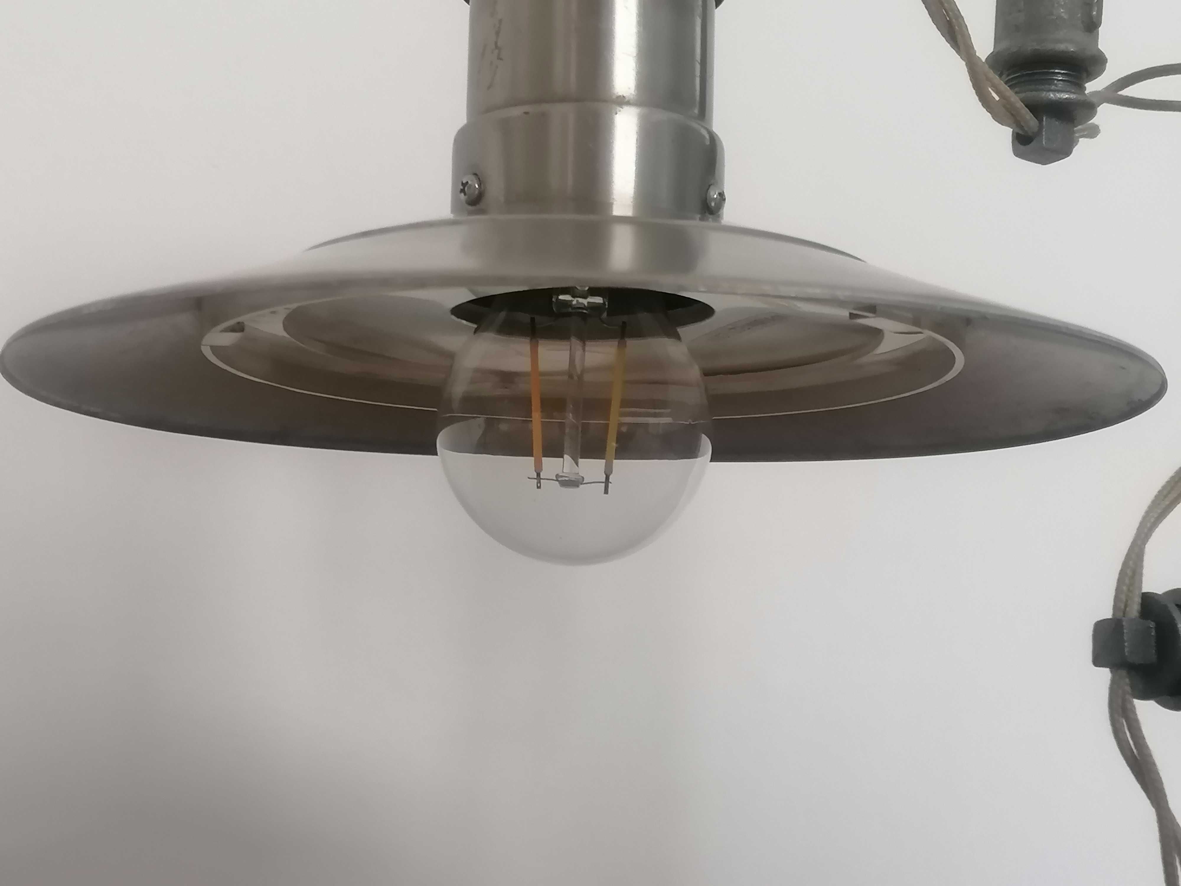 Lampa stołowa z rur hydraulicznych, loft