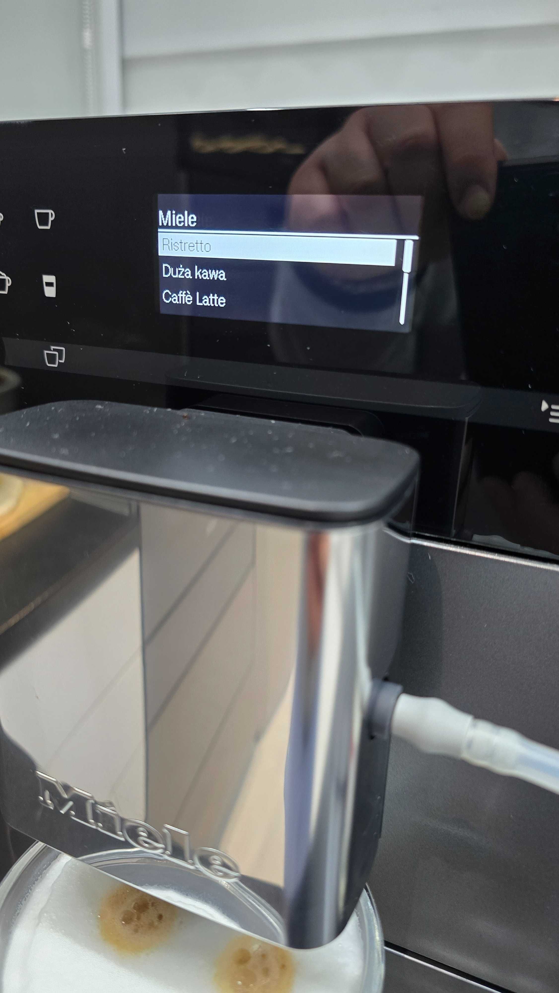 Ekspres Miele CM 5500 grafitowy, menu PL, One Touch, Aromatic, 15bar