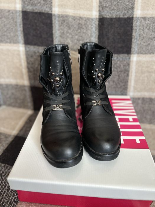 Осінні жіночі черевички