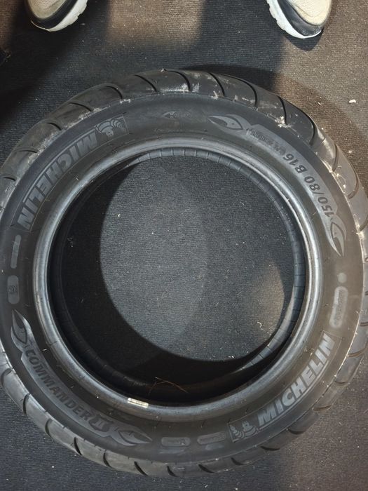 Pneus mota (Harley Davidson)