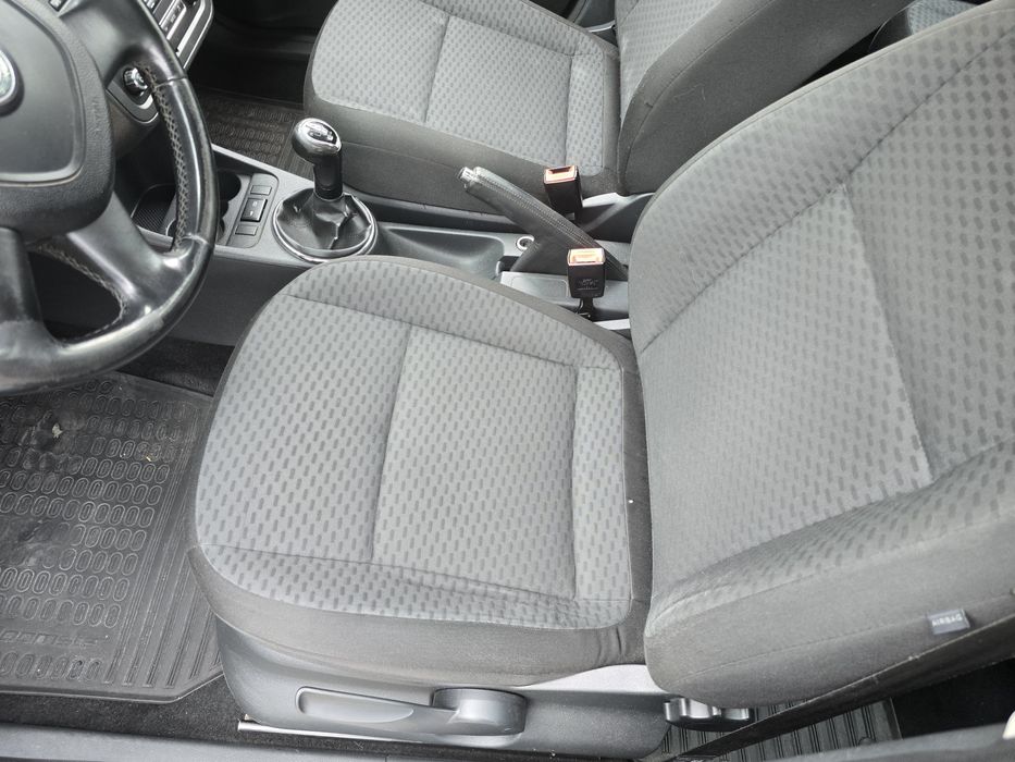Skoda roomster 1.6 TDi lift 2012 rok doinwestowany  super technicznie