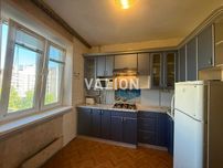 Продаж 2к квартири, просп. Бажана 5а, ремонт, метро Харківська