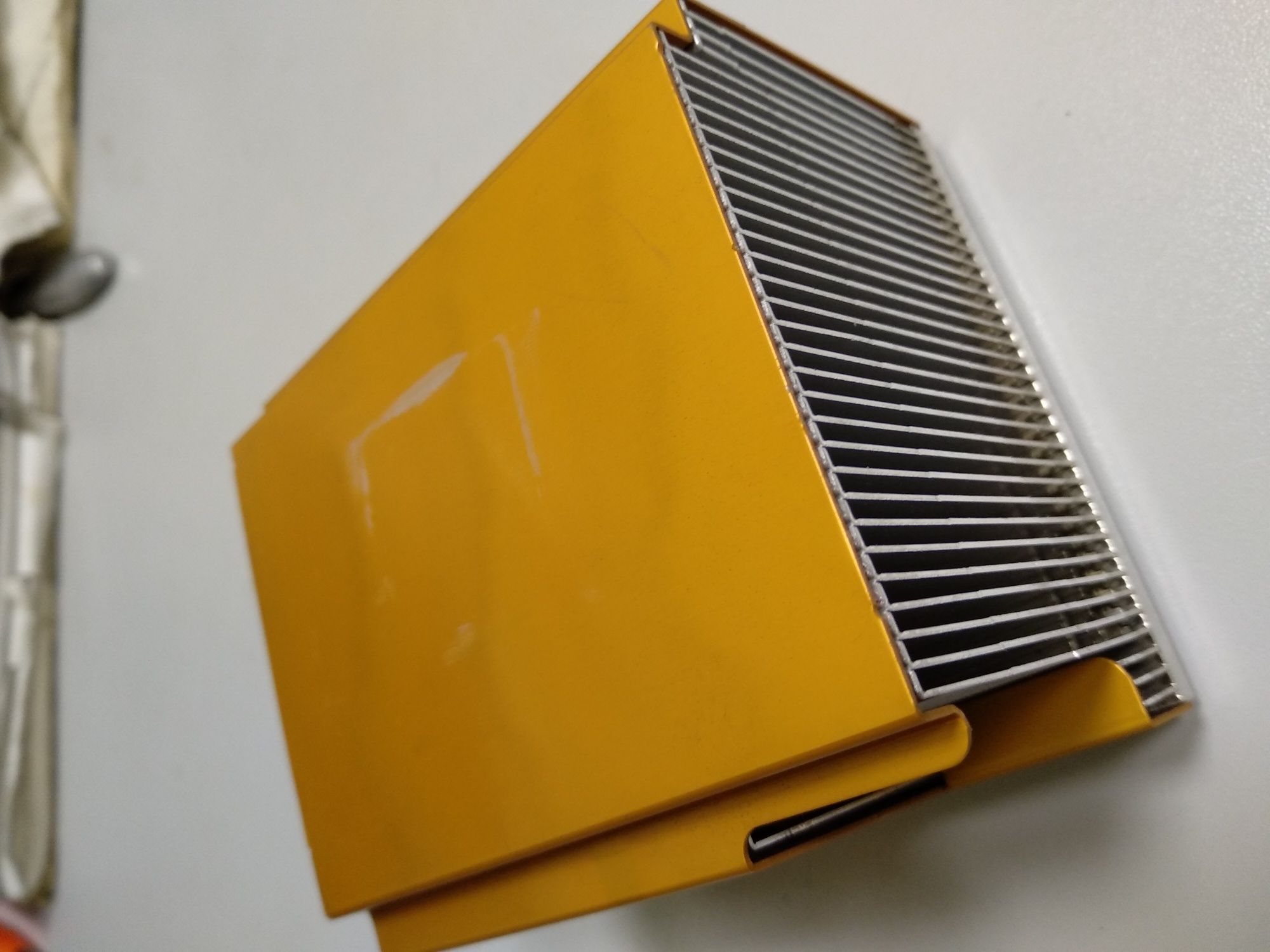 Radiator aluminiowy