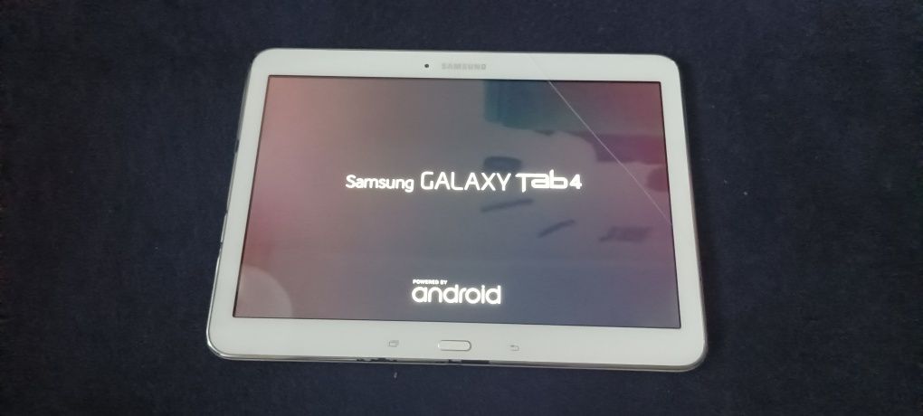 Samsung Galaxy TAB 4 tablet