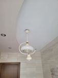 Lampa sufitowa retro – biało-złota, elegancka, metal + szkło