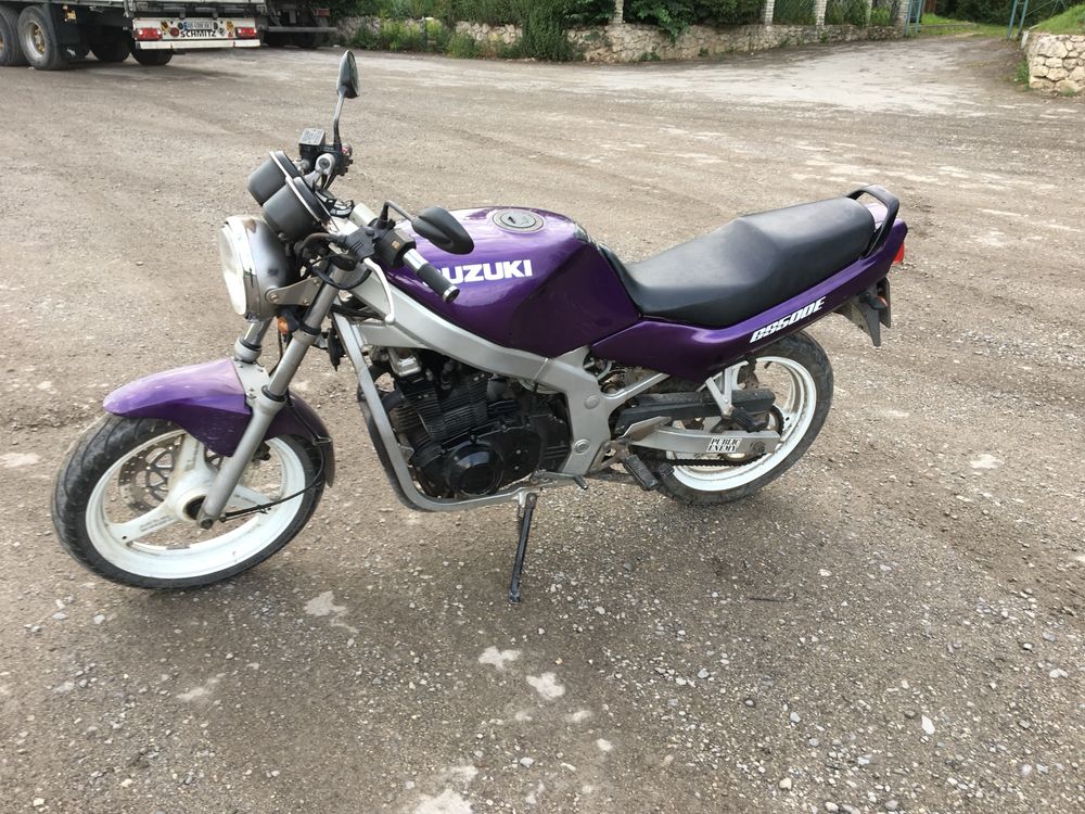 Suzuki GS500E 1991 рік