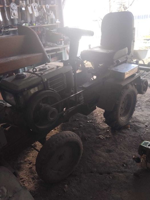 Міні трактор ( мотоблок)