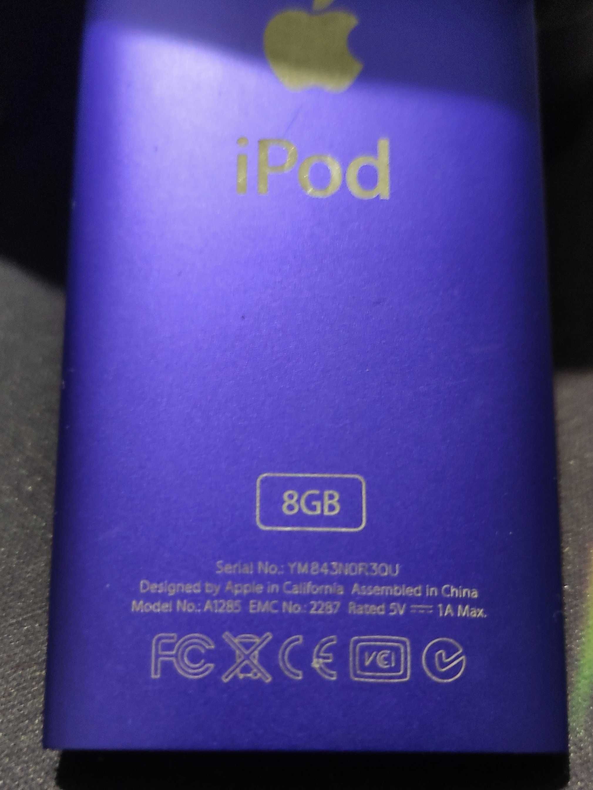 Apple iPod Nano (4th Gen, A1285) 8 Gb