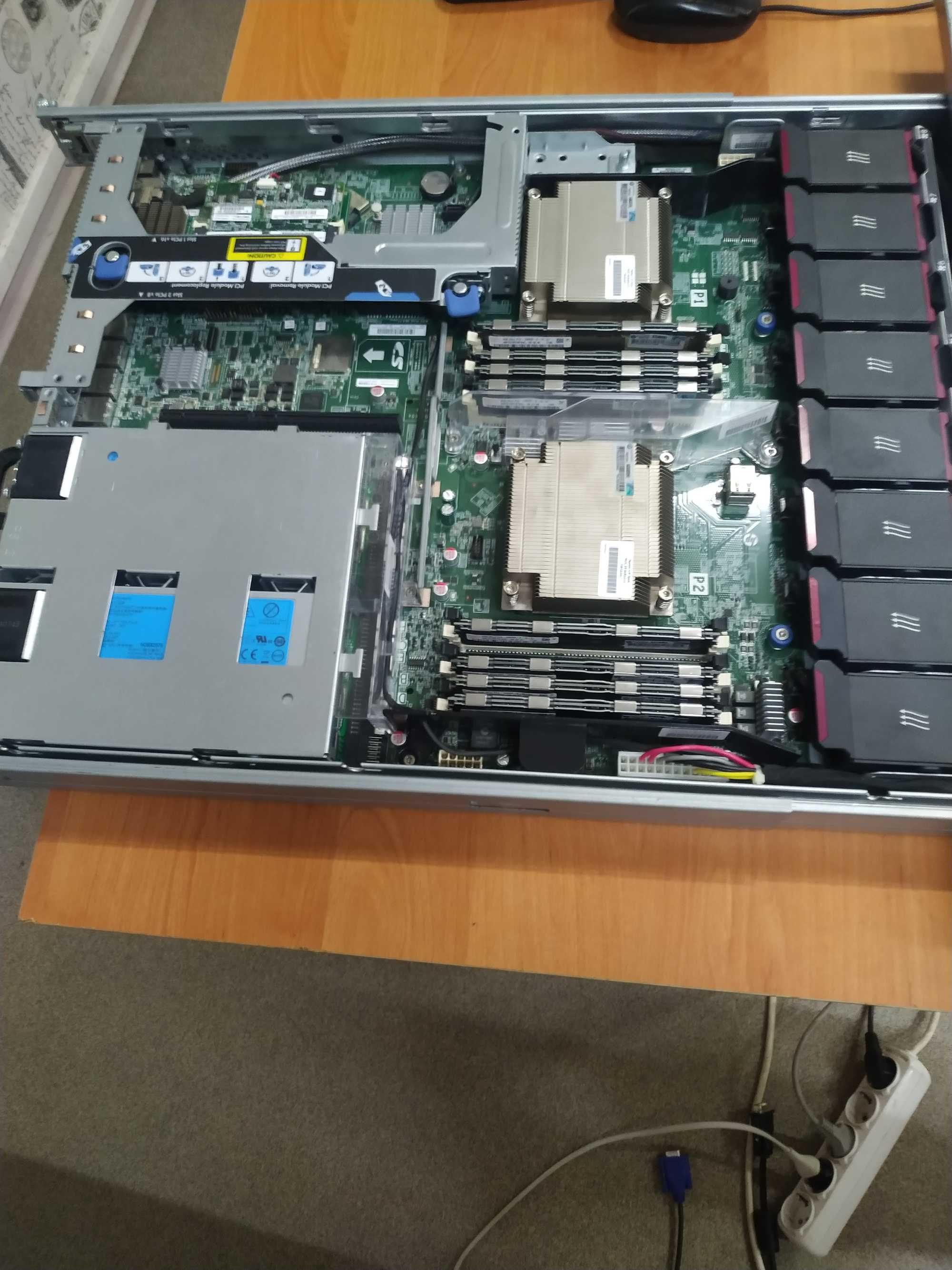 Продам Сервер HP Proliant DL360p G8