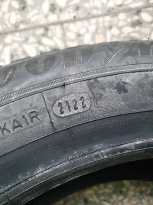 Good Year UltraGrip 9+ 195/60 R16 93H XL dot22 para