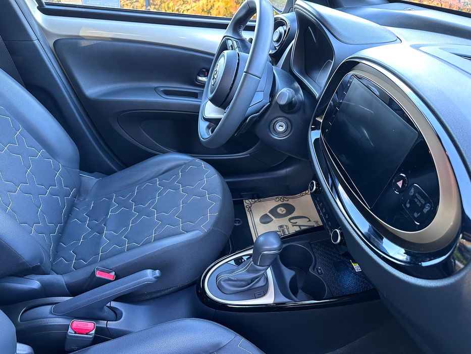 Toyota Aygo X 1.0 VVT-i EXECUTIVE | 2022 | 41 000 km