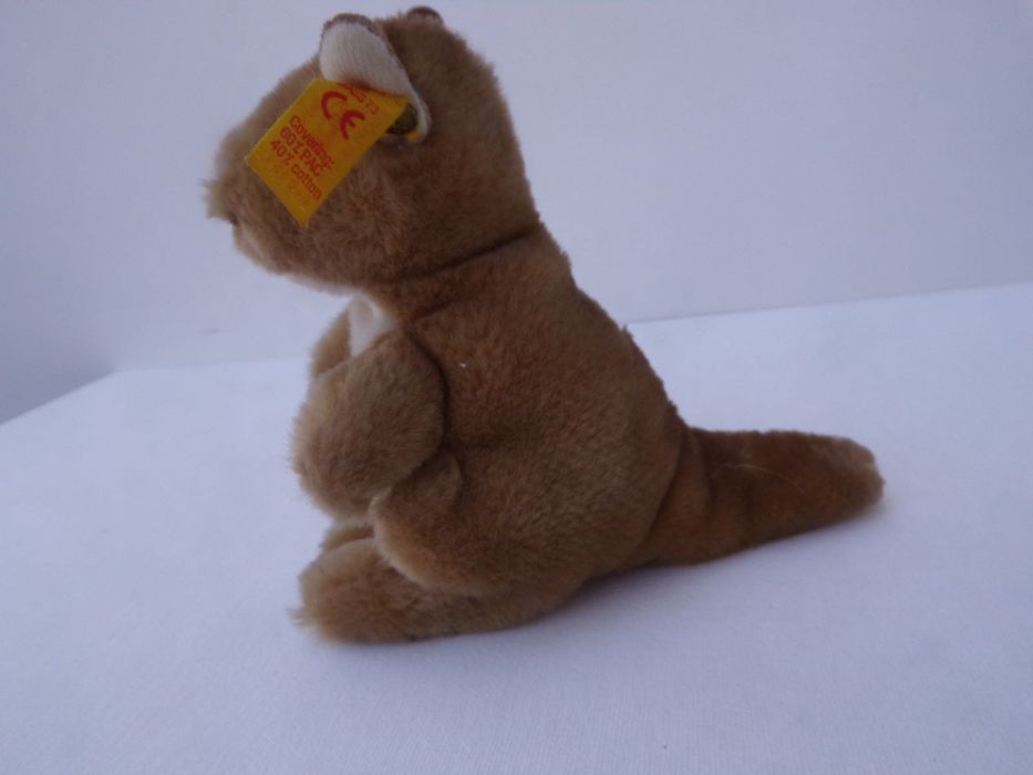 Peluche de coleção da Steiff  Canguru Altura 13 cm 040351