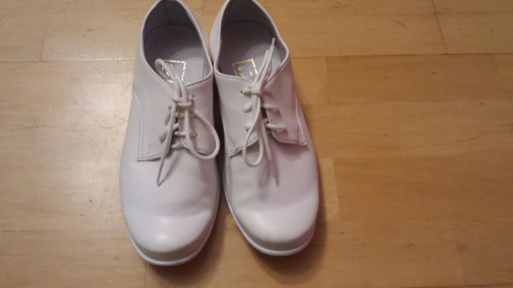Buty do komunii
