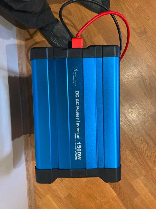 Інвертор 1500 W+ акумулятор AML 110 -12 Gel +зарядка 15A