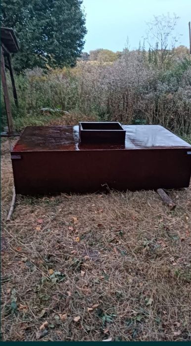 Бочка металева з люком