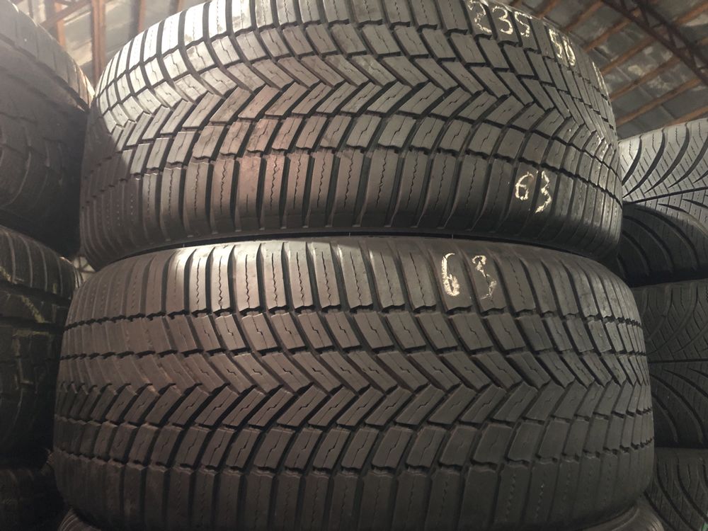 Шины всесезонные 235/50 18 Bridgestone weather control005 пара