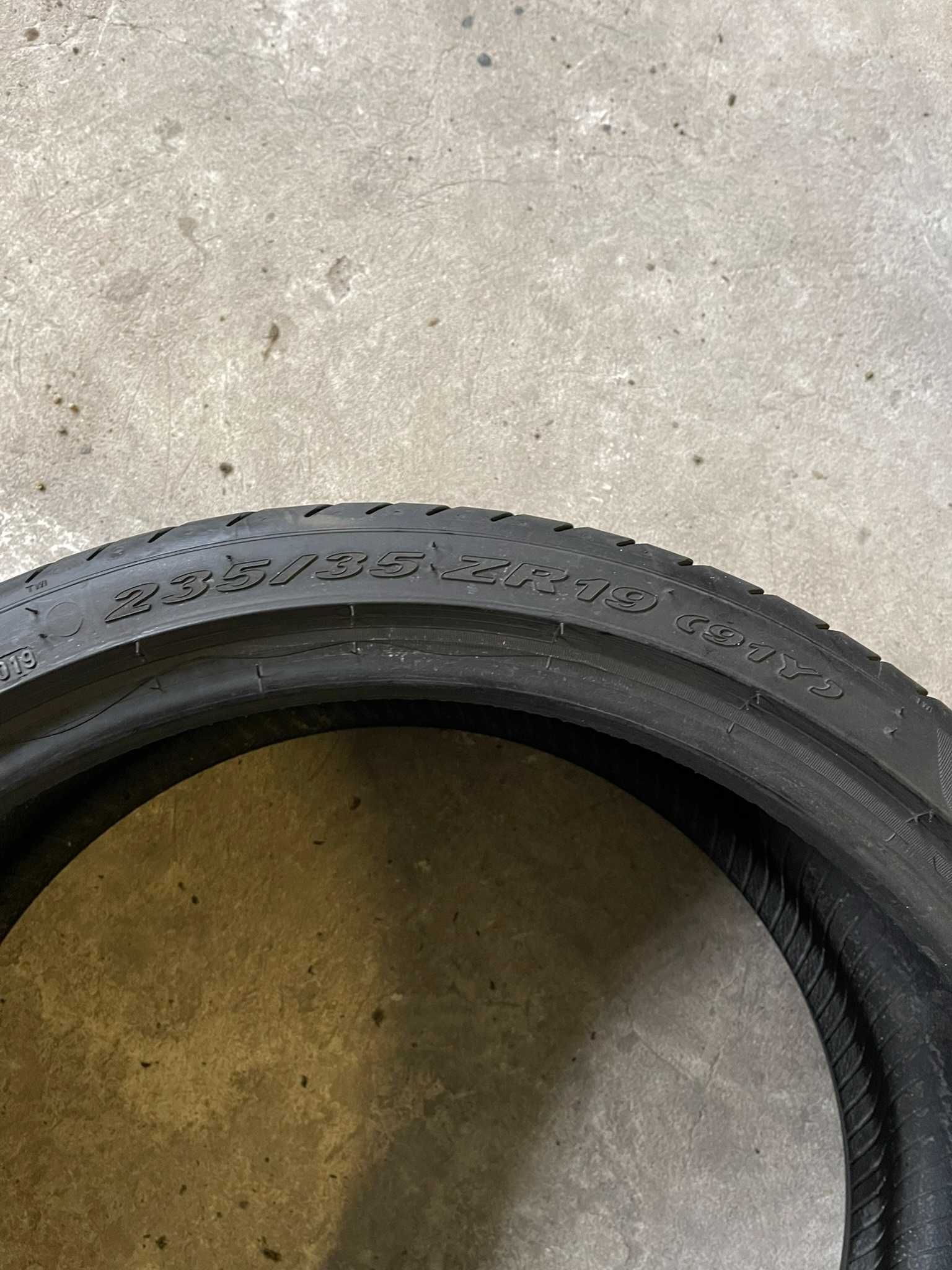 235/35 ZR19 Pirelli PZero 91Y RO1 M0 3ШТ В НАЛИЧИИ