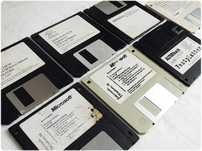 Starsze Dyskietki Zestaw Dyskietka Microsoft / Windows 95 / 97 / 98..